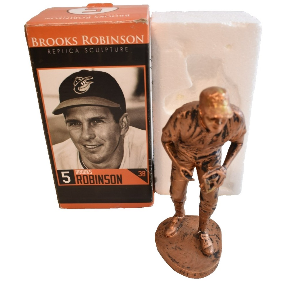 Baltimore Orioles SGA 09/29/2012 Brooks Robinson Bronze Statue Baseball Giveaway